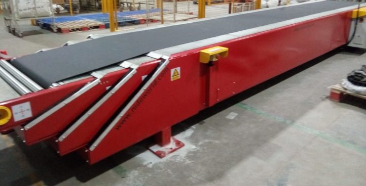 TELESCOPIC BELT CONVEYOR